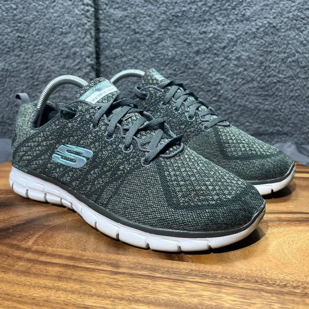 Skechers Dual Lite Women's Gray Knit‎ Athletic Lace Up Shoes Sneakers Size 10